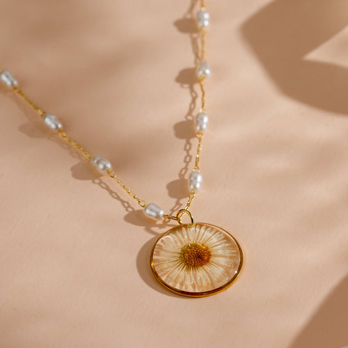 Sun Beam Bloom Necklace