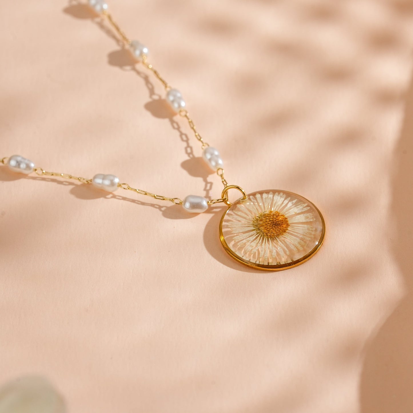 Sun Beam Bloom Necklace