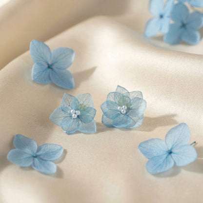 Cerulean Hydrangea Studs