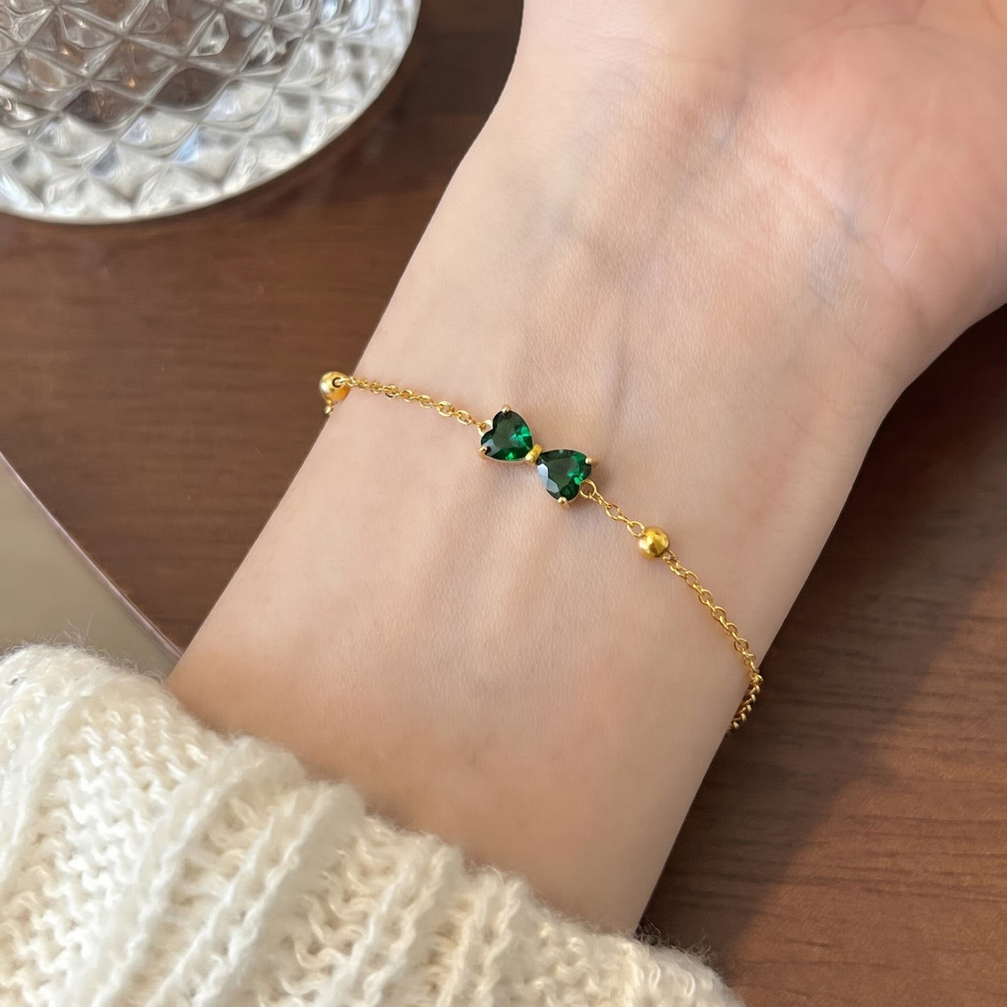 Emerald Bow Bracelet