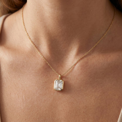 Minimal Crystal Pendant