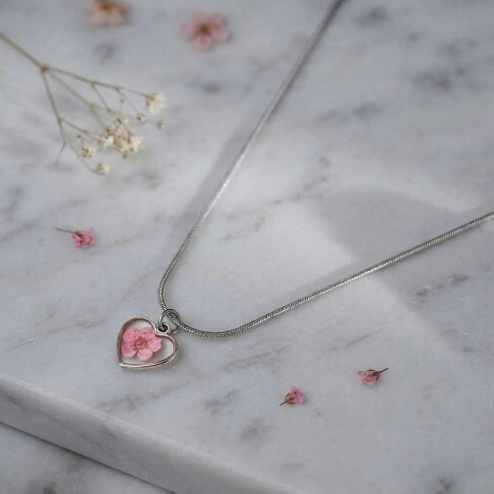Blooming Heart Necklace silver