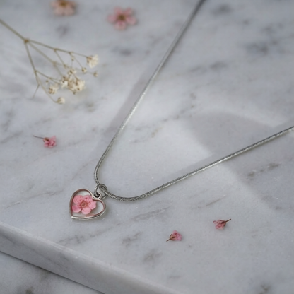 Blooming Heart Necklace silver